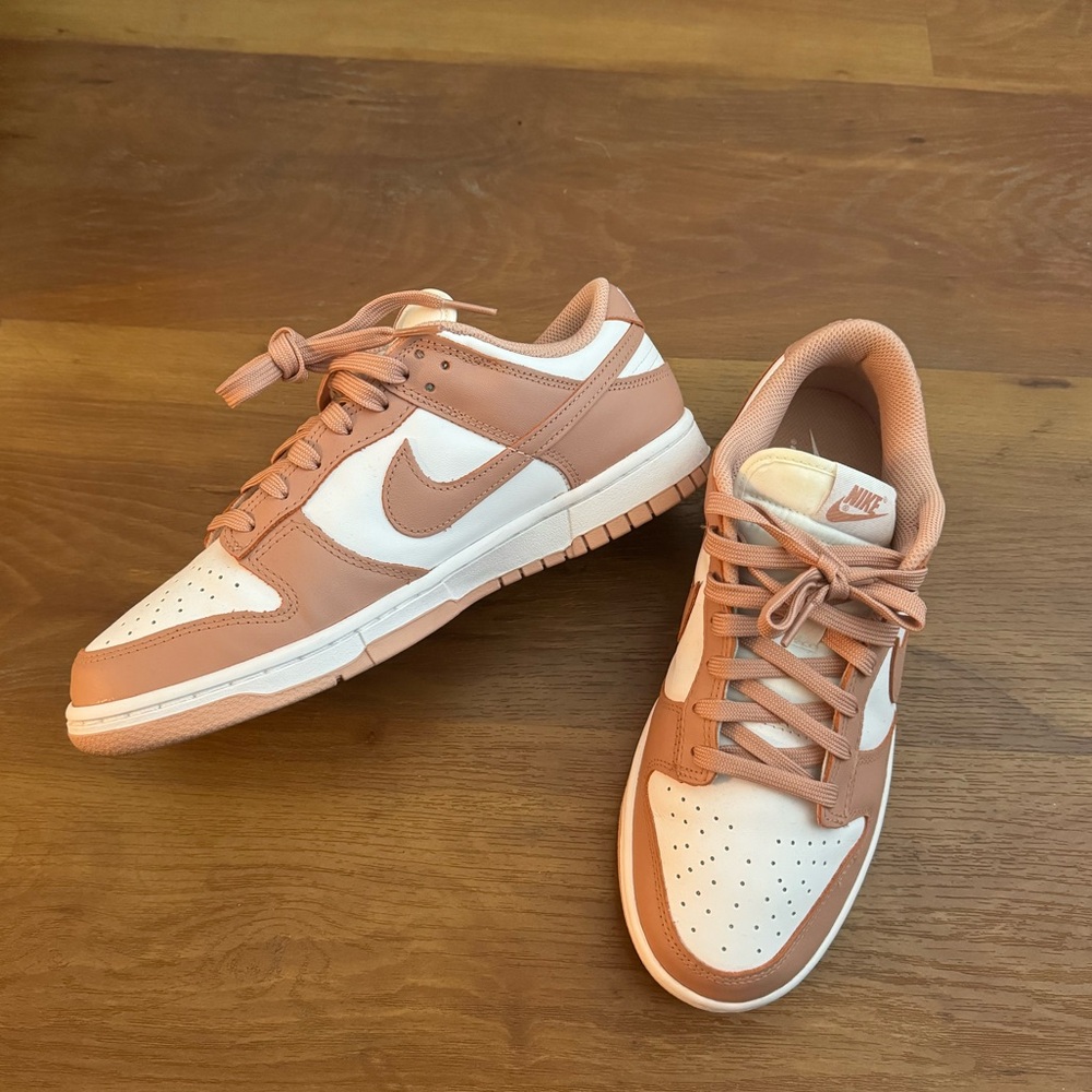 Nike Dunk Low